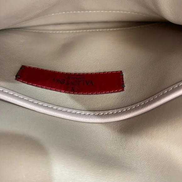 Auth VALENTINO Garavani Shoulder Bag  Pink Leather 1731451 - Picture 10 of 16